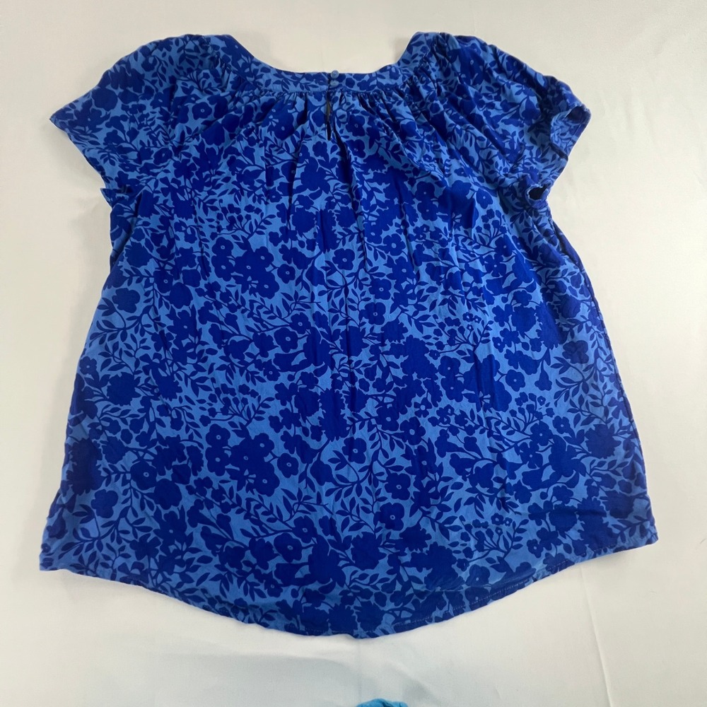 St Johns Bay Womens Blue Floral Pleated Rayon Blouse Top Petite Large PL